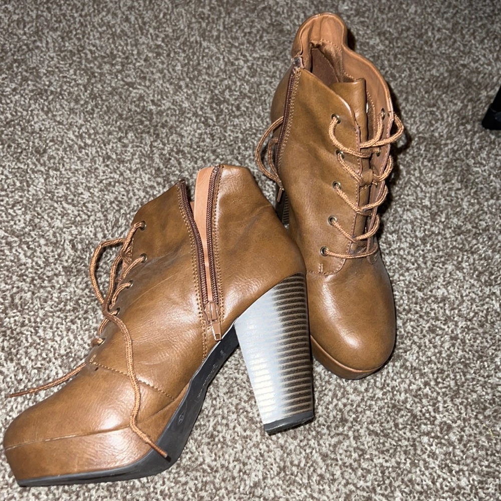 Brown Leather Heeled Boots